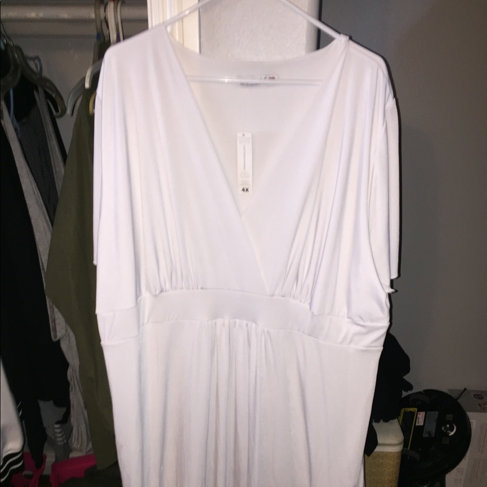 Plus size wedding dress